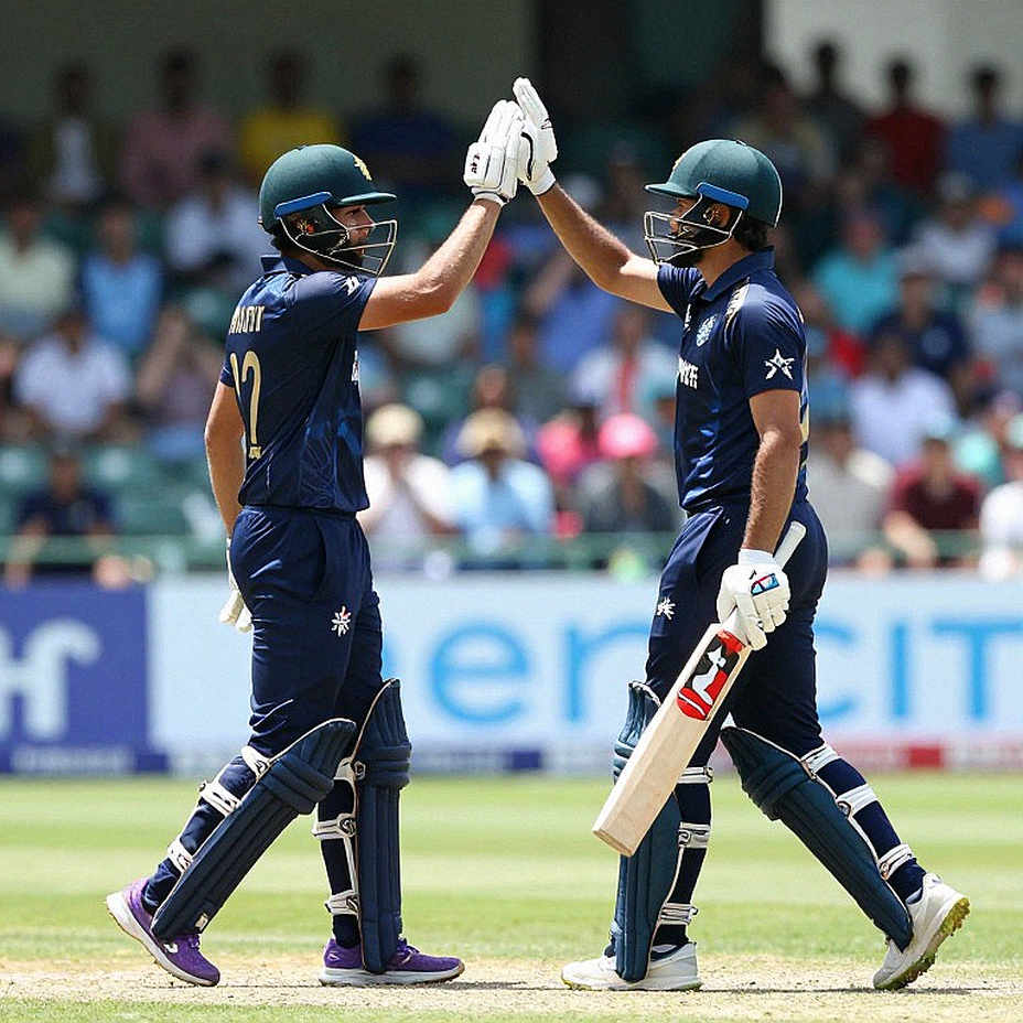 8 बजे की शुरुआत, ओस और 31 गेंदों में 69: भारत की 2-0 बढ़त फ़ॉर्म की नहीं, कंडीशन की लीड है